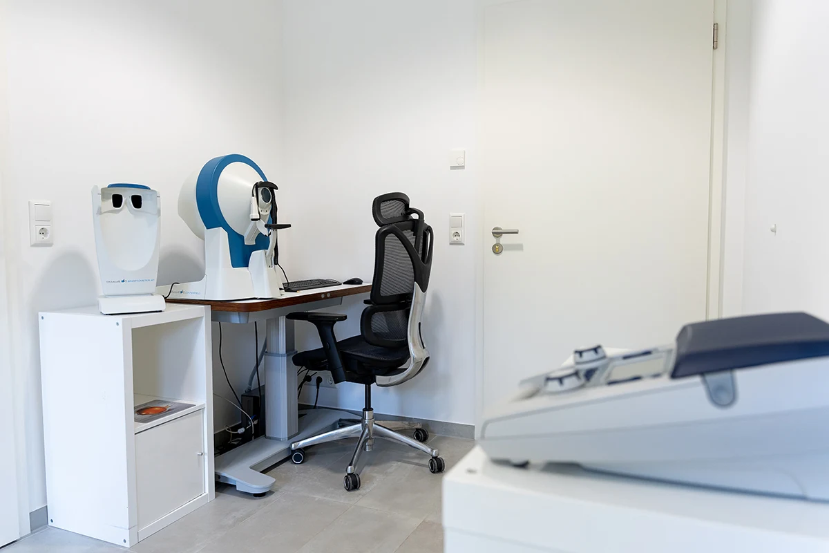 Praxis Schleiden Behandlung II EKG